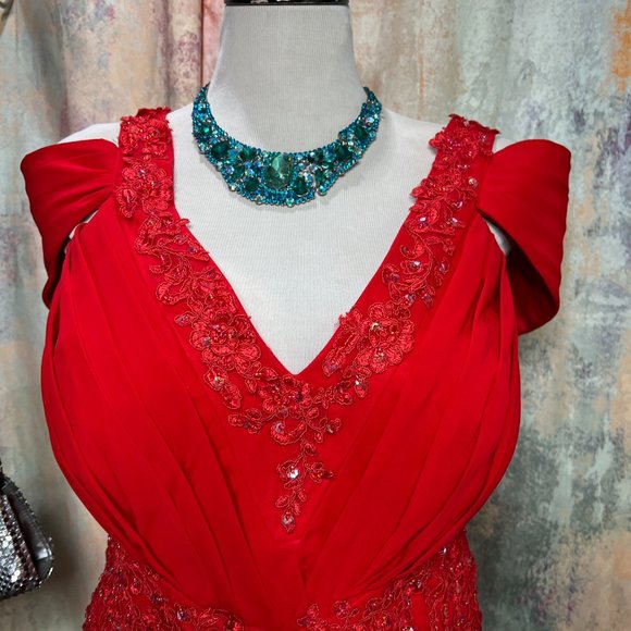 📌JJs House Glamorous Beaded off Shoulder Sleeves Prom - Ball - Evening Gown - Picture 2 of 16